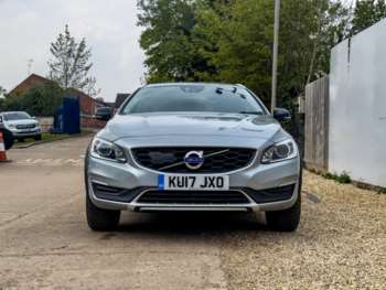 Used Volvo V60 Cross Country 2017 for sale - 74485724: Photo