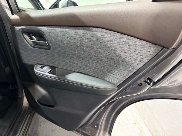 Used Nissan X-Trail 2024 for sale - 76290986: Photo 27