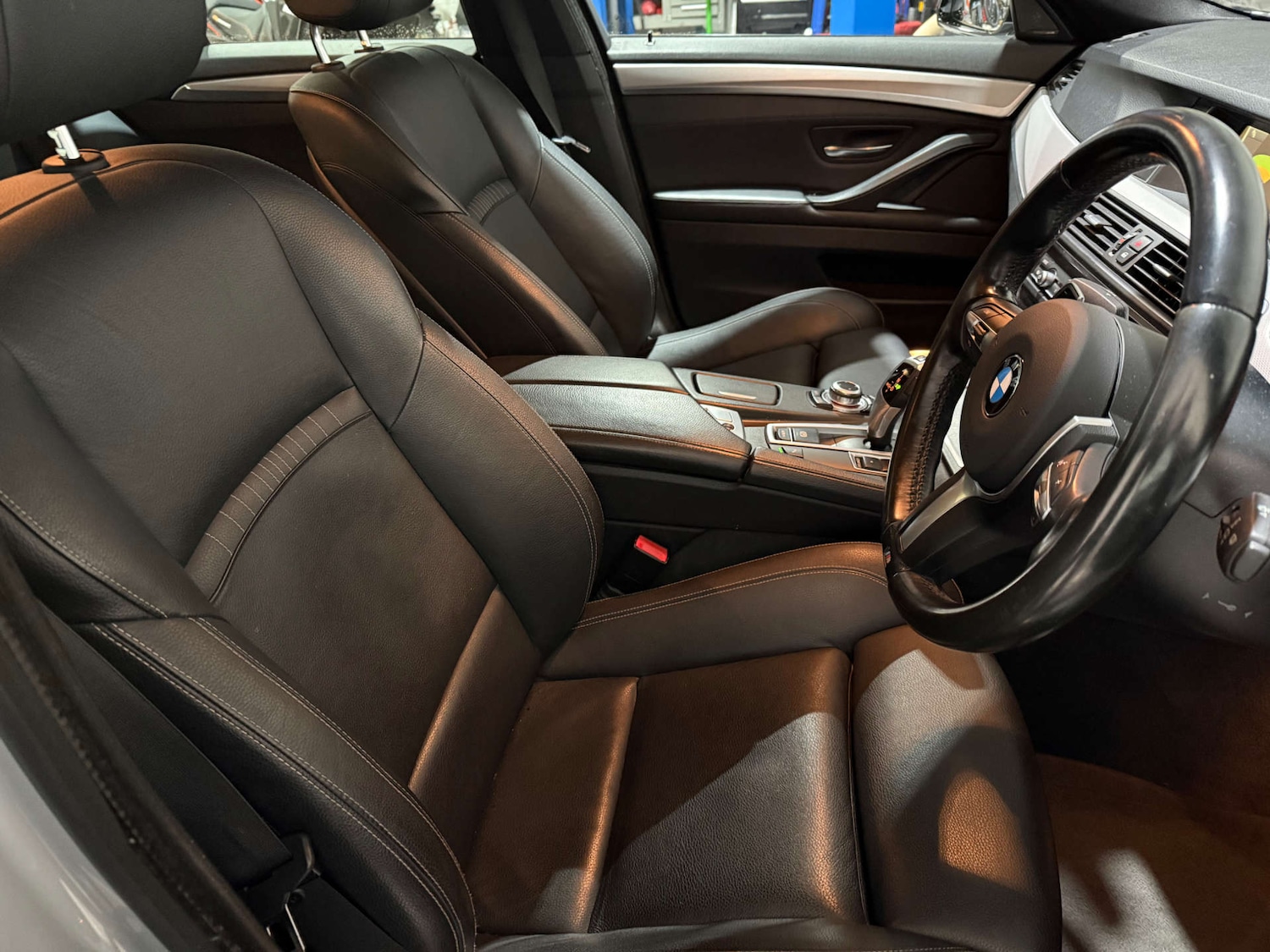 Used BMW 5 Series 2014 for sale - 76611746: Photo 31