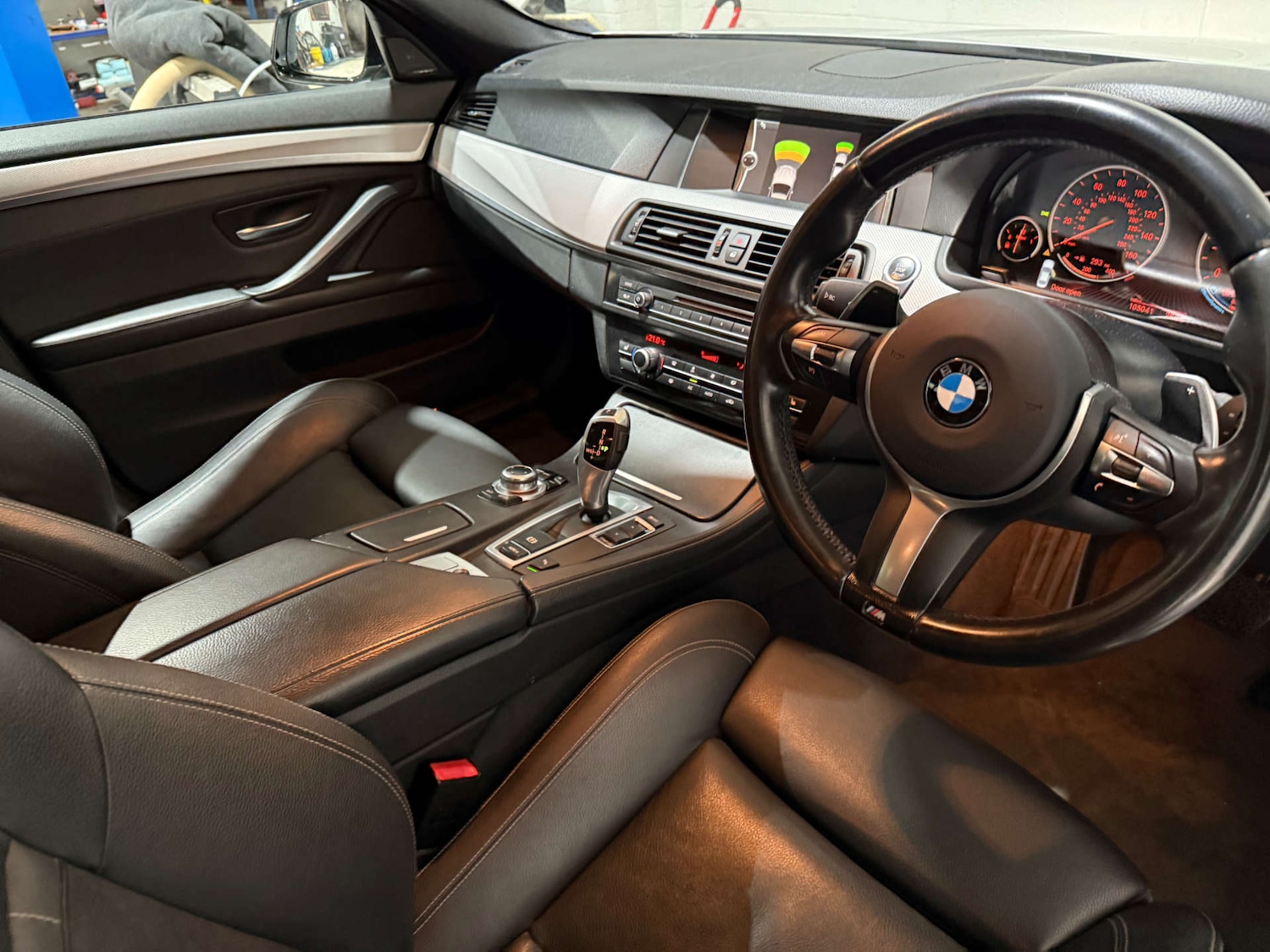 Used BMW 5 Series 2014 for sale - 76611746: Photo 32