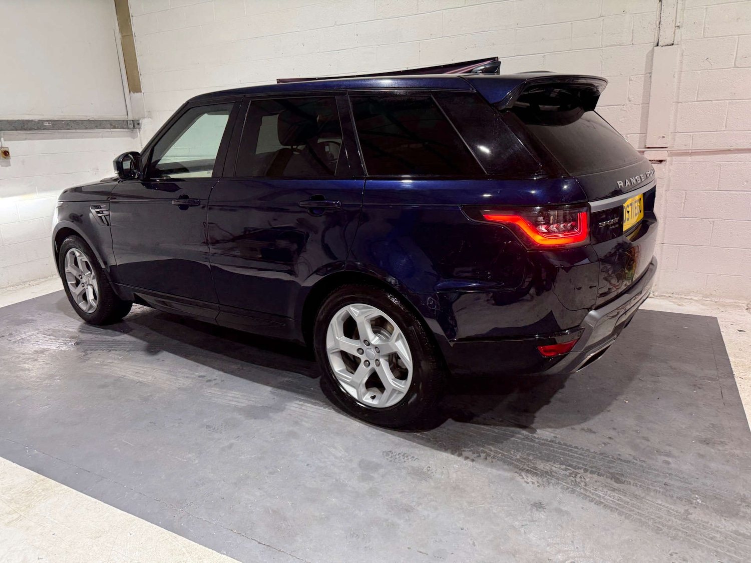 Used Land Rover Range Rover Sport 2022 for sale - 76595224: Photo 14