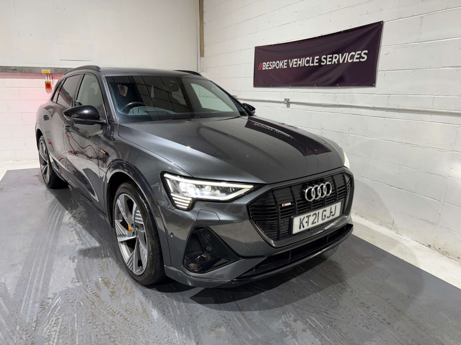 Used Audi e-tron 2021 for sale - 76830099: Photo 1