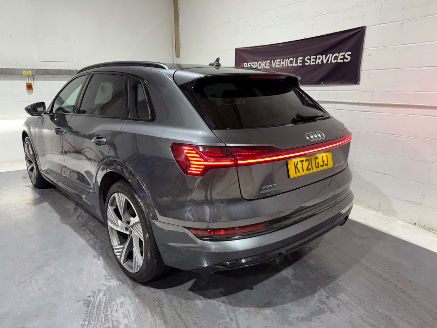 Used Audi e-tron 2021 for sale - 76830099: Photo 11