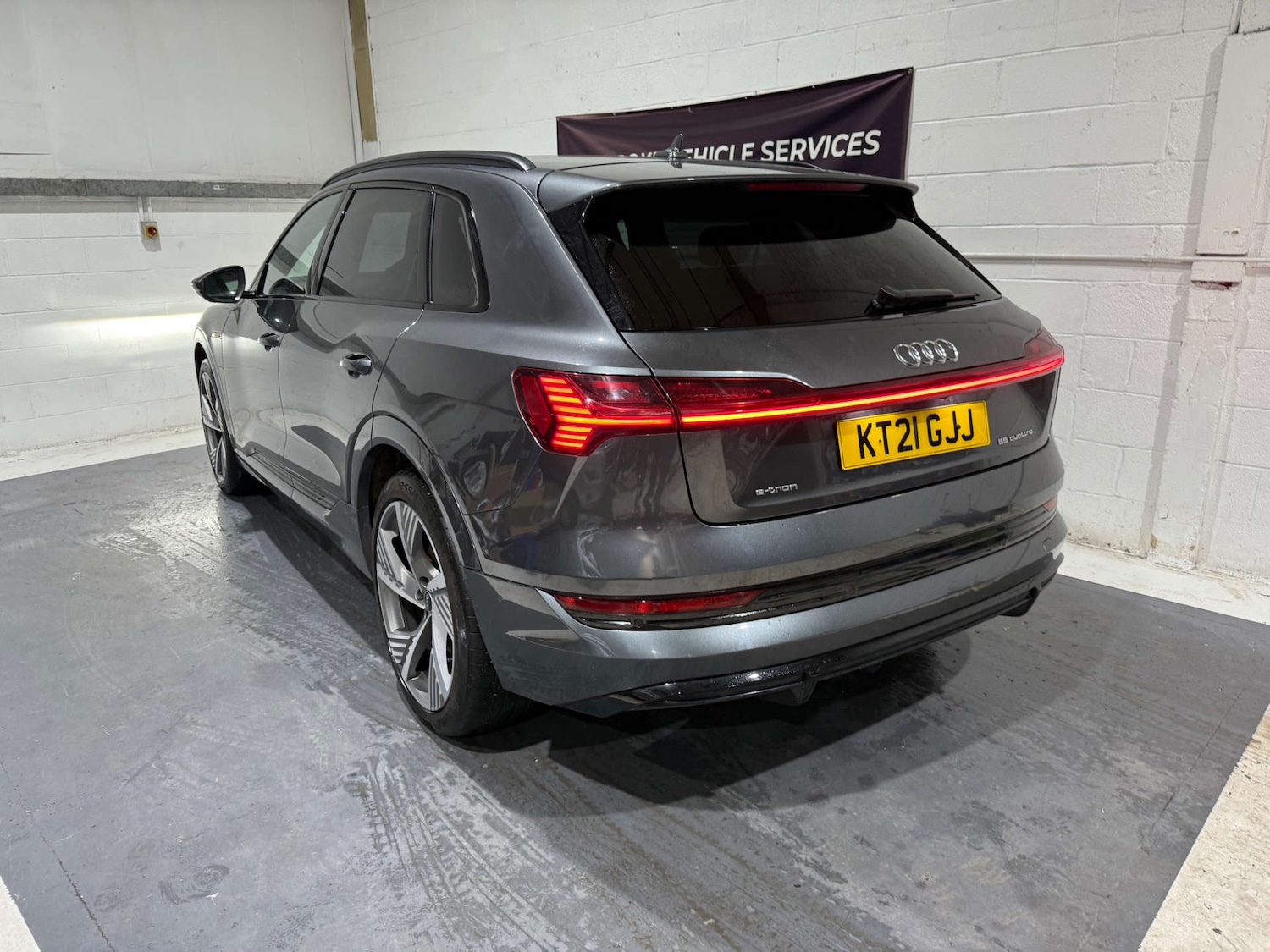 Used Audi e-tron 2021 for sale - 76830099: Photo 14
