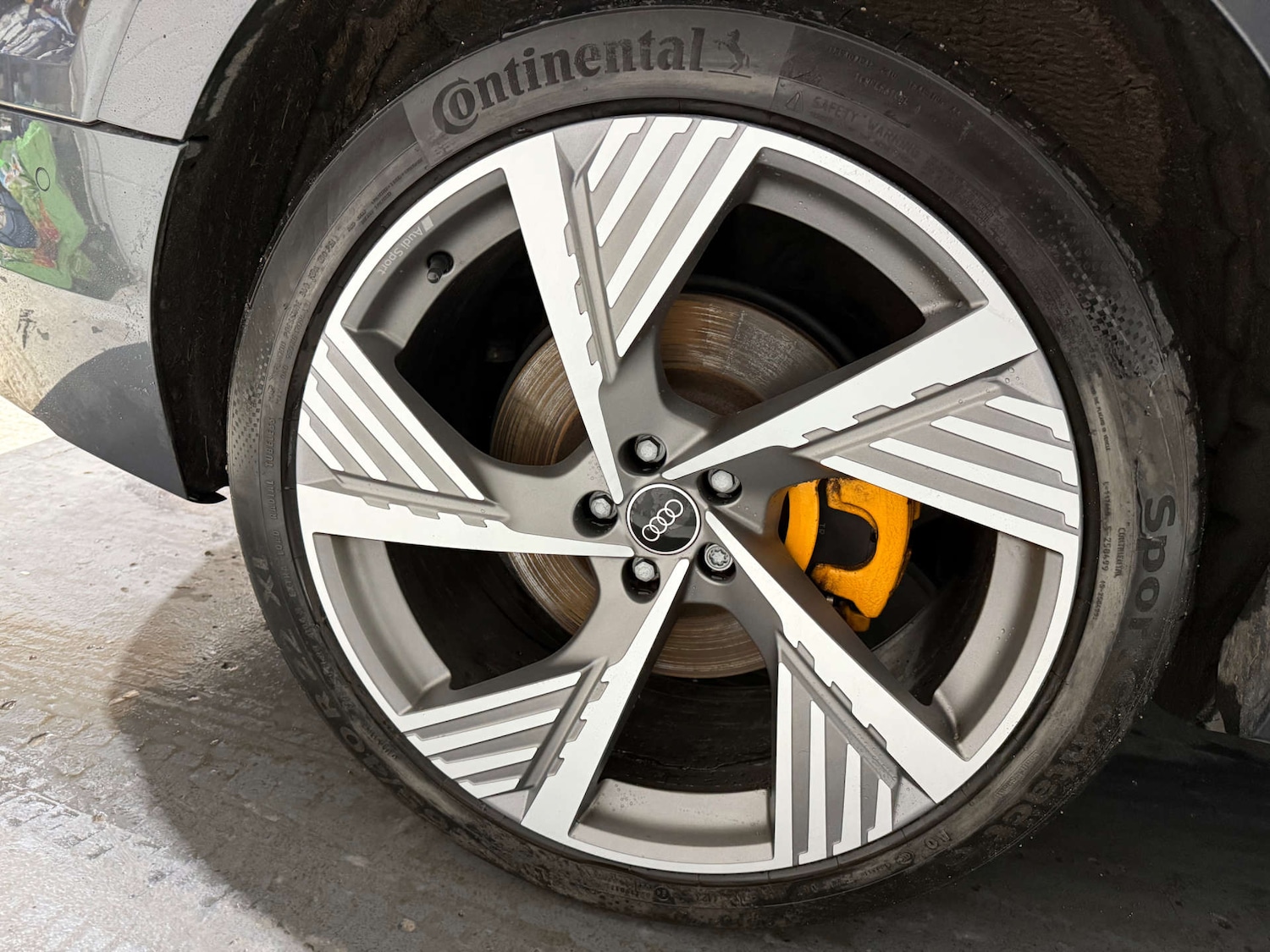 Used Audi e-tron 2021 for sale - 76830099: Photo 25