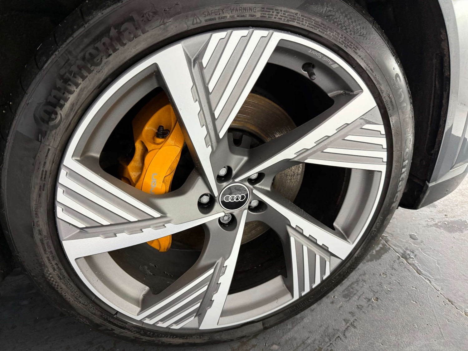 Used Audi e-tron 2021 for sale - 76830099: Photo 26