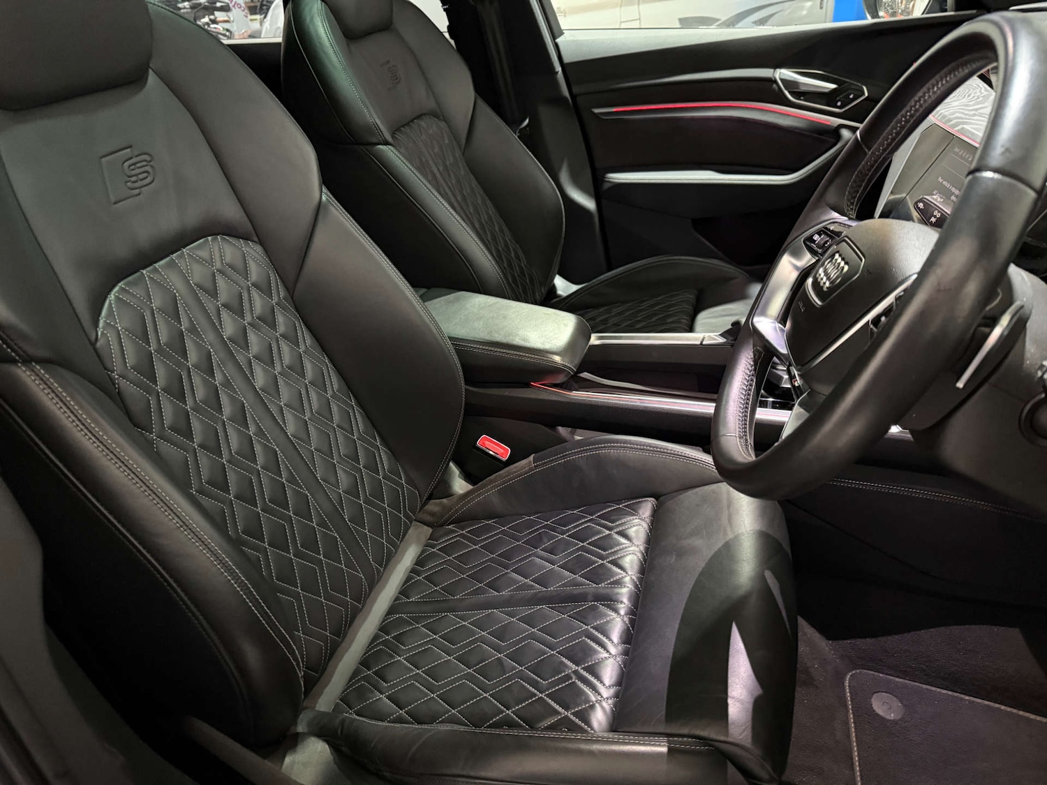 Used Audi e-tron 2021 for sale - 76830099: Photo 34