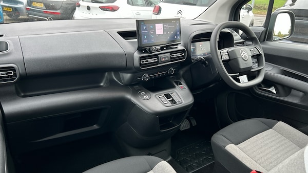 Used Citroen Berlingo 2025 for sale - 76260950: Photo 4