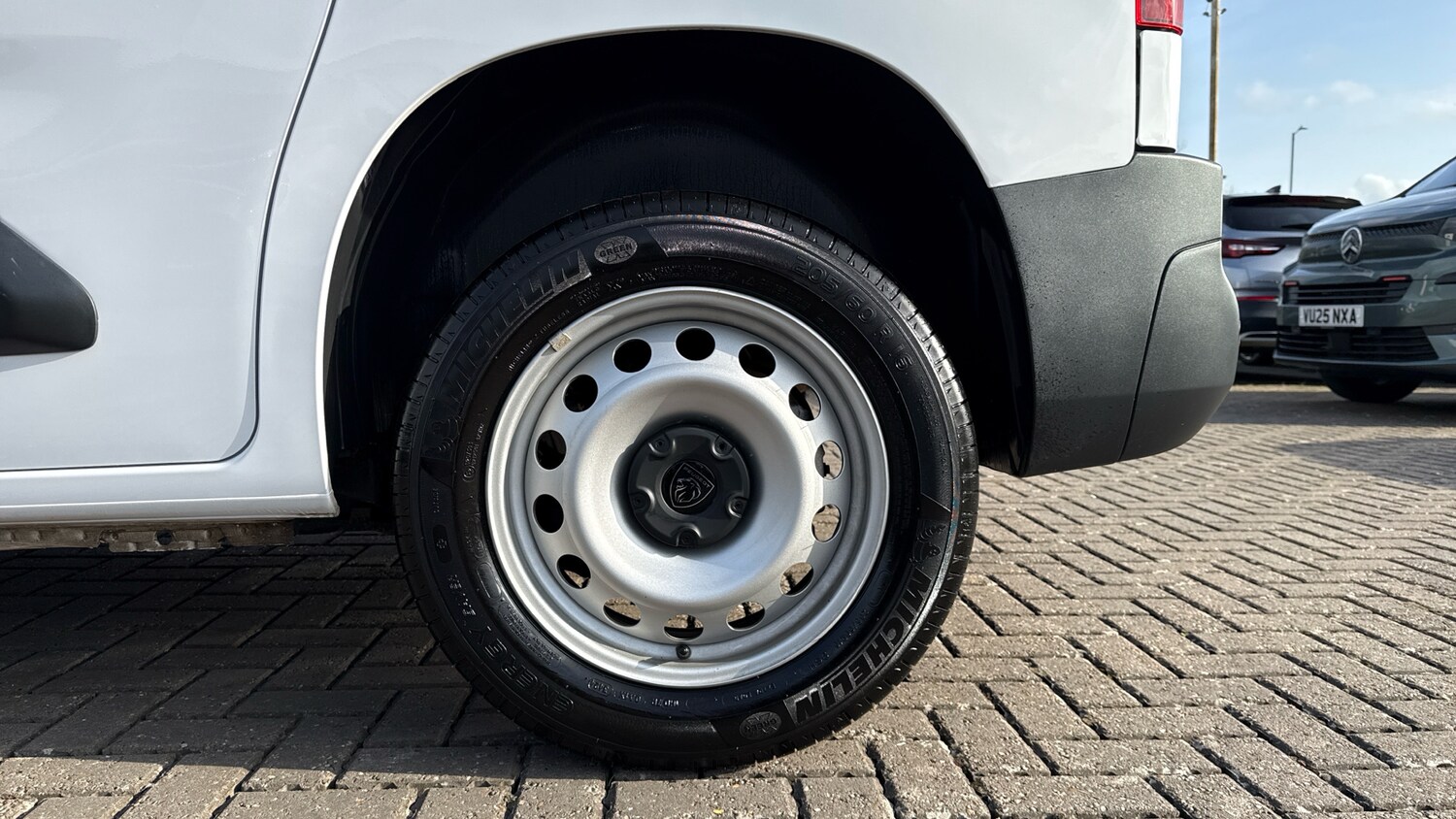 Used Peugeot Partner 2024 for sale - 77599585: Photo 15