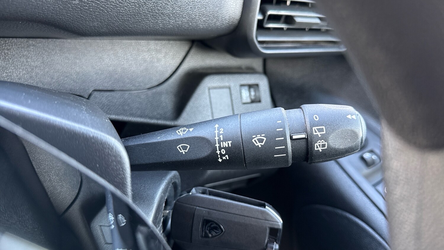 Used Peugeot Partner 2024 for sale - 77599585: Photo 28