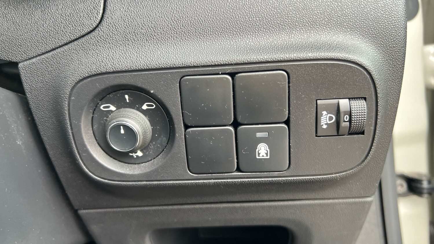 Used Citroen C3 2023 for sale - 78008393: Photo 34