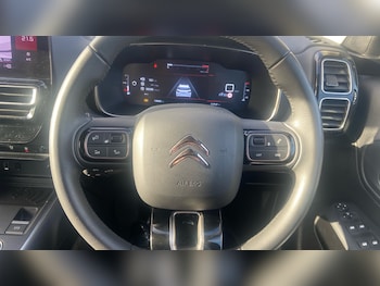 Used Citroen C5 Aircross 2023 for sale - 76927450: Photo