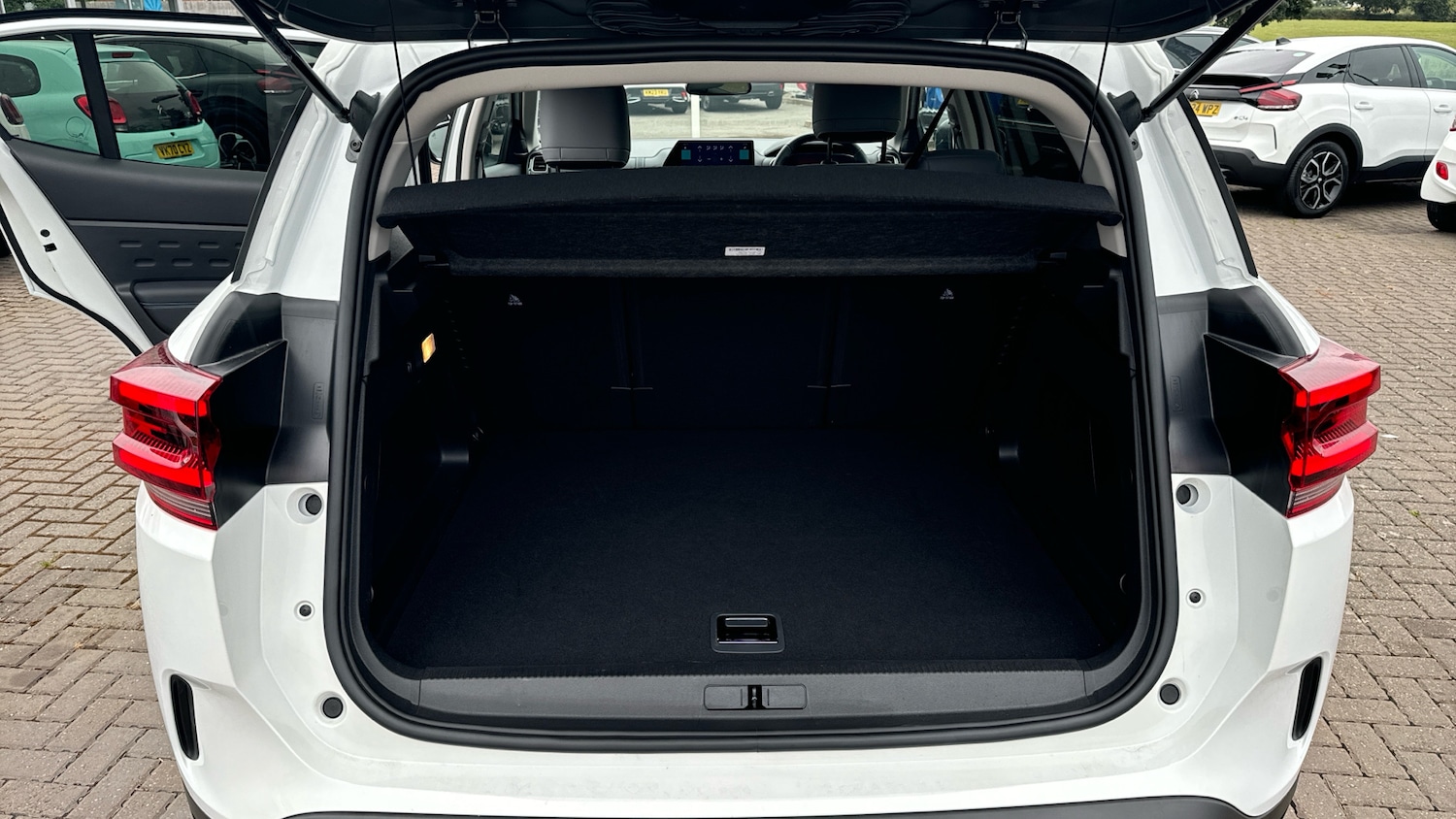 Used Citroen C5 Aircross 2024 for sale - 77560452: Photo 19