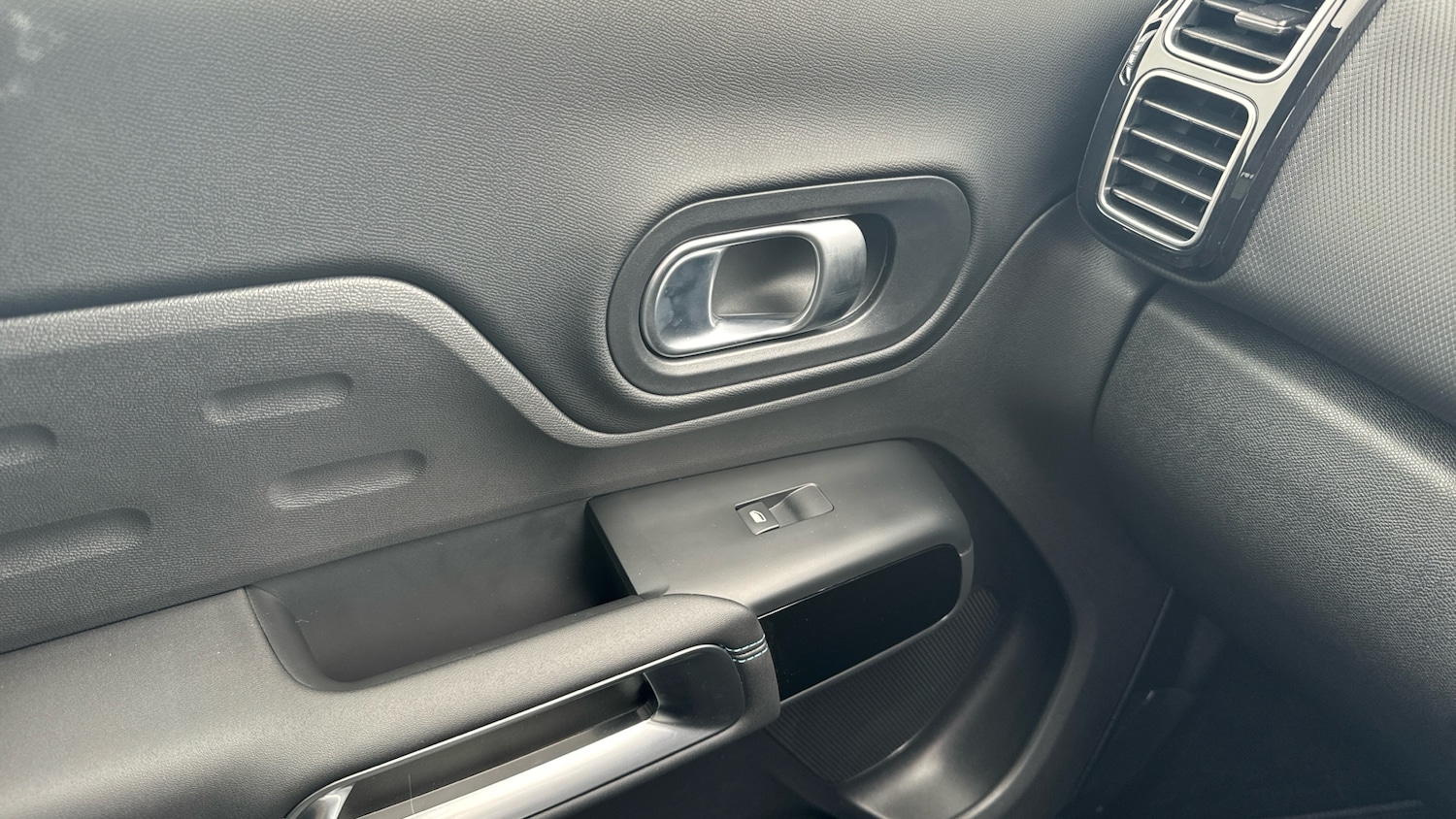 Used Citroen C5 Aircross 2024 for sale - 77560452: Photo 40