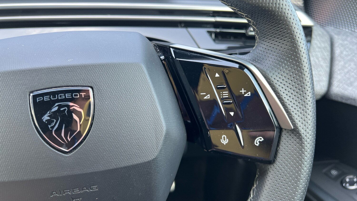 Used Peugeot 3008 2024 for sale - 75811178: Photo 38