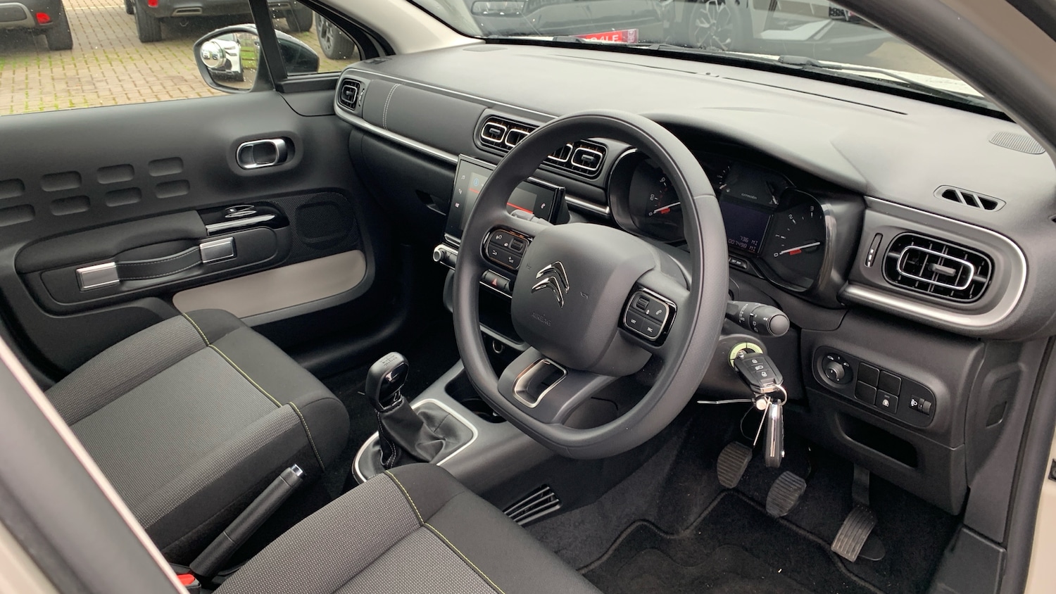 Used Citroen C3 2023 for sale - 77332446: Photo 12