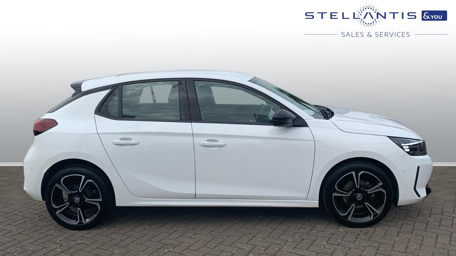 Used Vauxhall Corsa 2024 for sale - 76123575: Photo 2