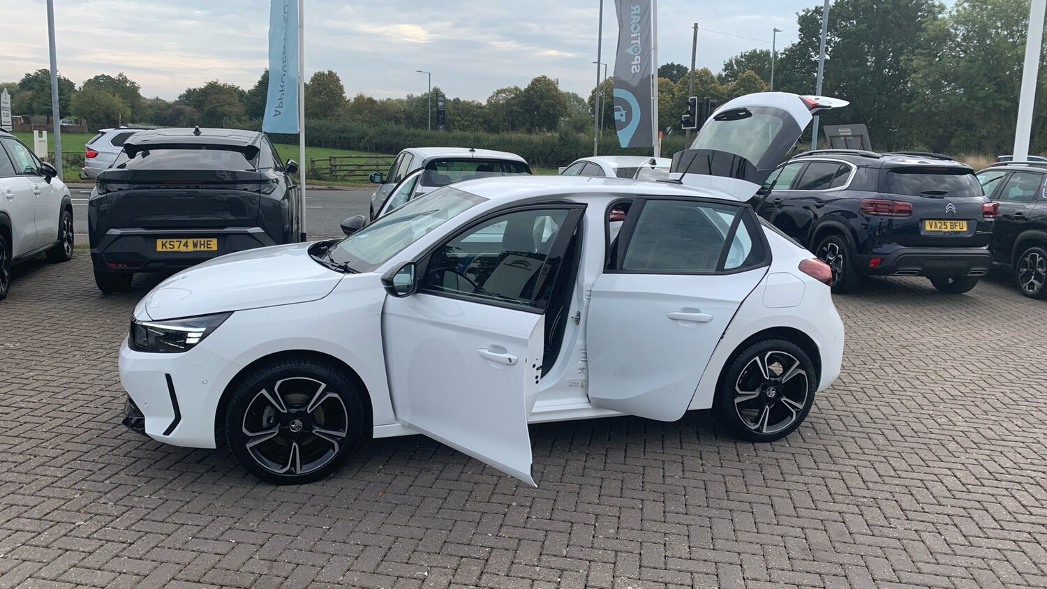 Used Vauxhall Corsa 2024 for sale - 76123575: Photo 29