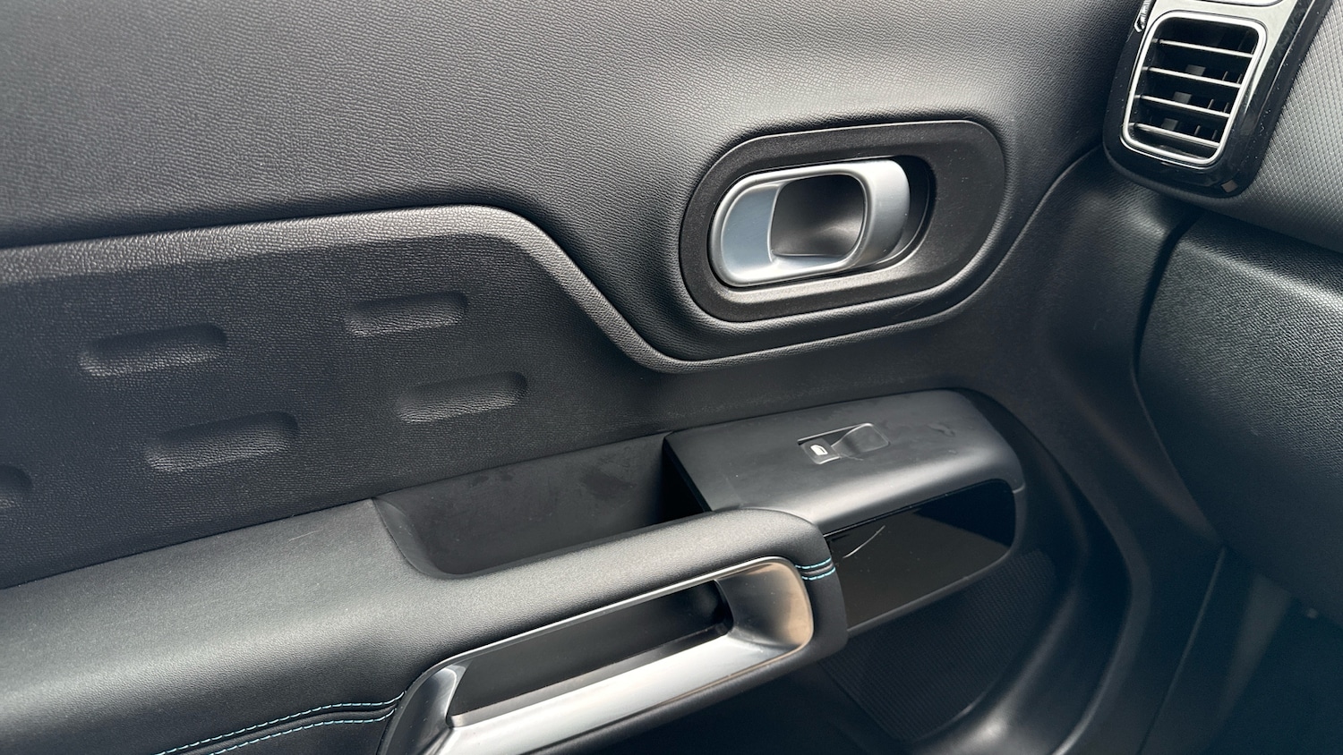 Used Citroen C5 Aircross 2024 for sale - 77959109: Photo 41