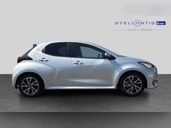 Used Toyota Yaris 2021 for sale - 78977393: Photo