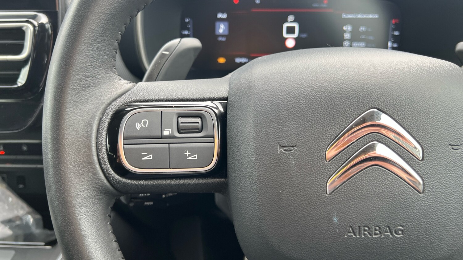 Used Citroen C5 Aircross 2023 for sale - 75840917: Photo 23