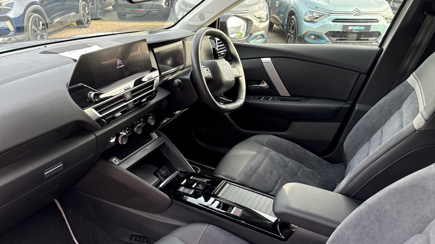 Used Citroen C4 2024 for sale - 77978807: Photo 12