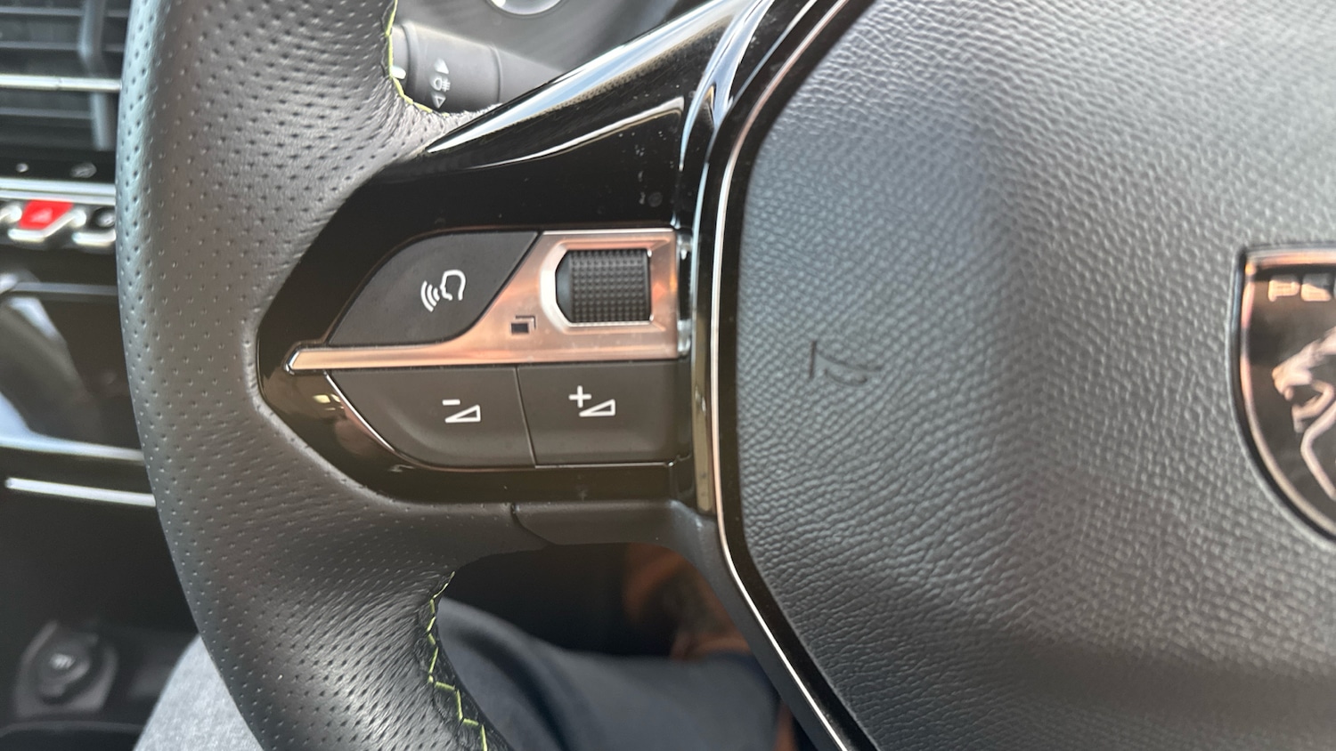 Used Peugeot 208 2024 for sale - 76772579: Photo 24