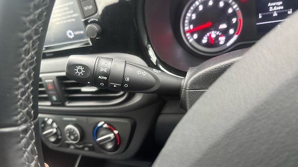 Used Hyundai i10 2022 for sale - 75979386: Photo 27