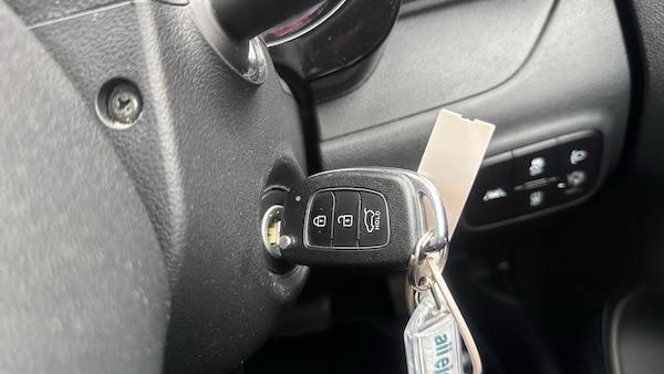 Used Hyundai i10 2022 for sale - 75979386: Photo 38
