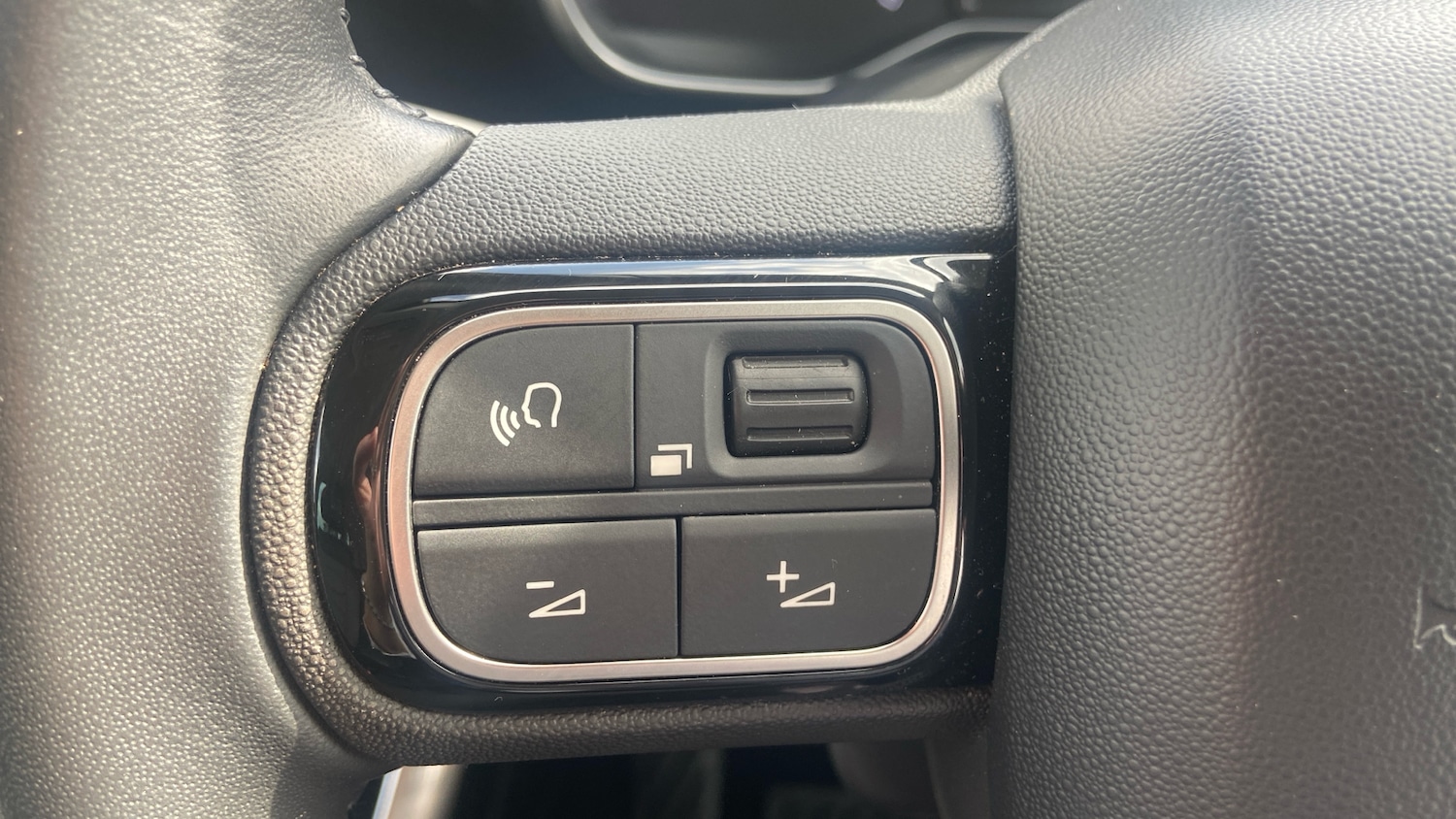 Used Citroen C3 Aircross 2024 for sale - 76474373: Photo 23