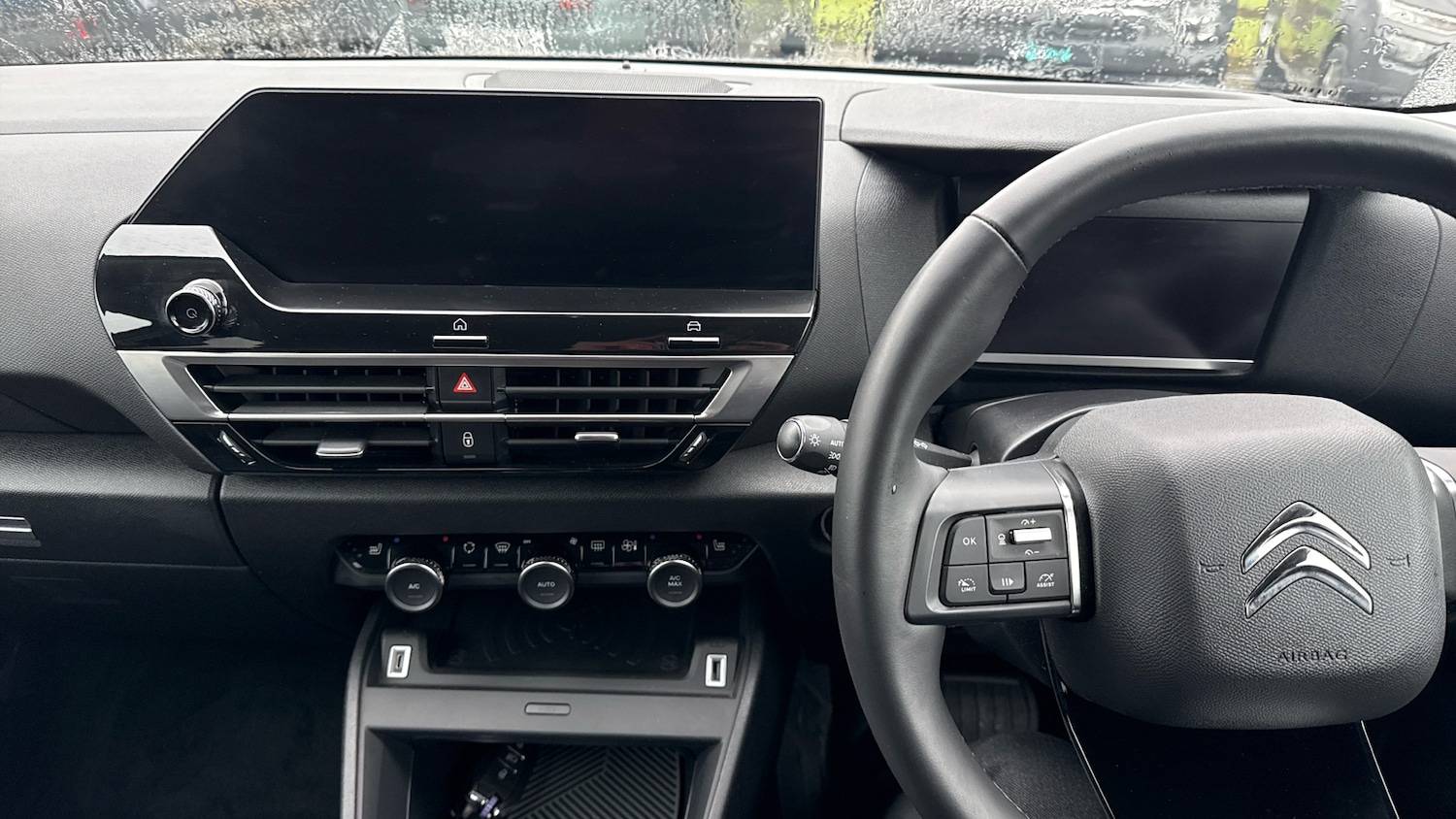 Used Citroen C4 2024 for sale - 77659619: Photo 10