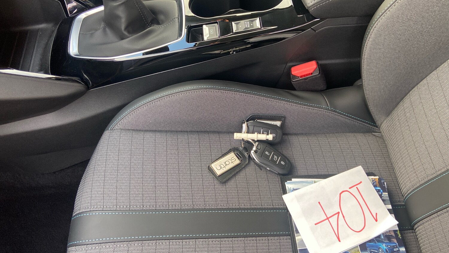 Used Peugeot 208 2023 for sale - 76190398: Photo 18