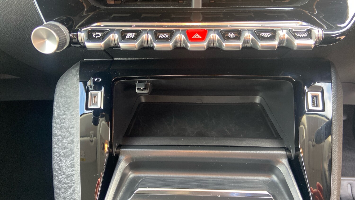 Used Peugeot 208 2023 for sale - 76190398: Photo 33