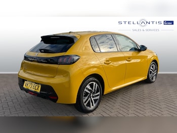 Used Peugeot 208 2023 for sale - 76190398: Photo