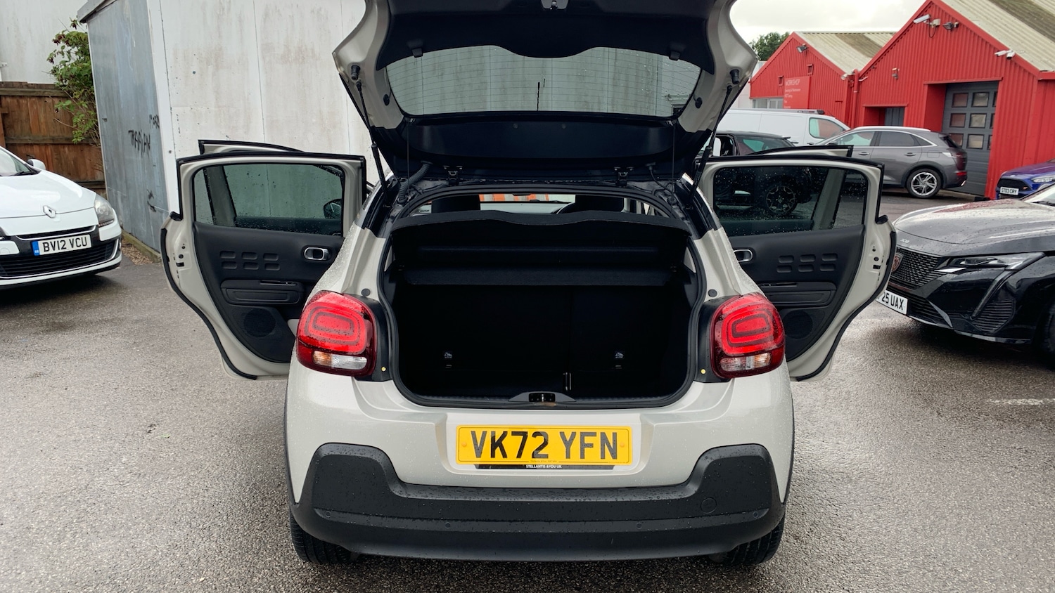 Vehicle 31