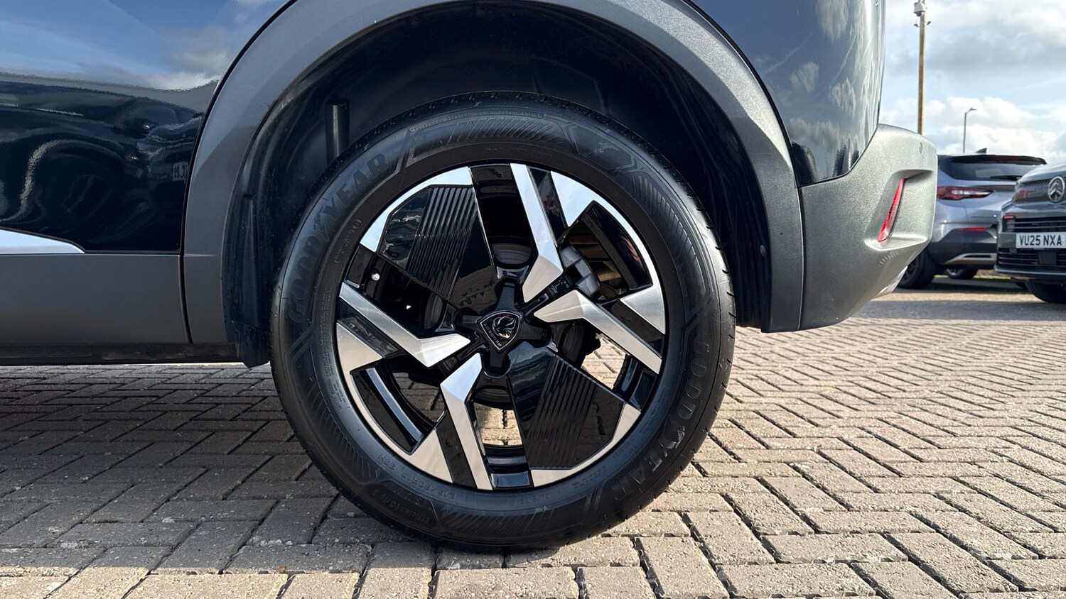 Used Peugeot 2008 2024 for sale - 77626931: Photo 15