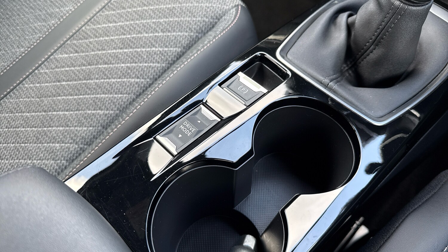 Used Peugeot 2008 2024 for sale - 77626931: Photo 21