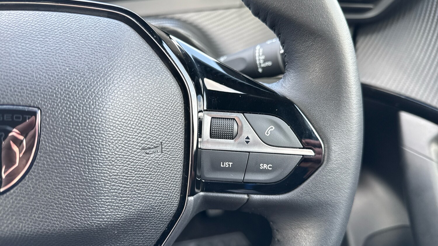 Used Peugeot 2008 2024 for sale - 77626931: Photo 24