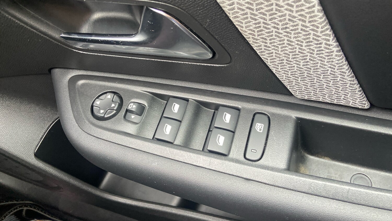 Used Citroen C4 2023 for sale - 76307989: Photo 22