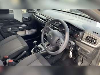 Used Citroen C3 2024 for sale - 77893549: Photo