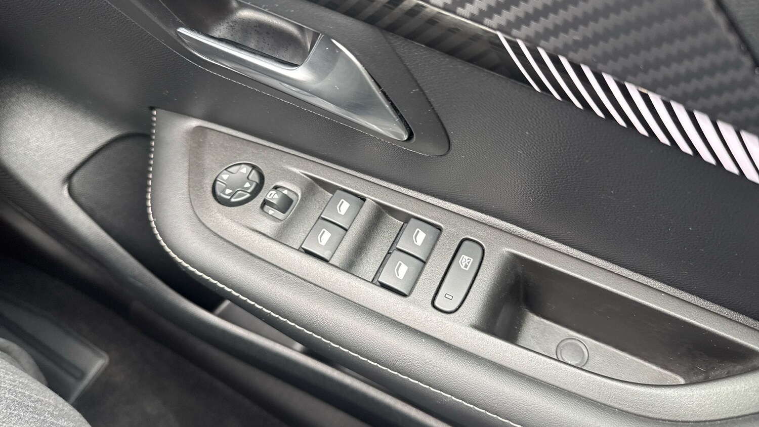 Used Peugeot 208 2024 for sale - 75811527: Photo 22