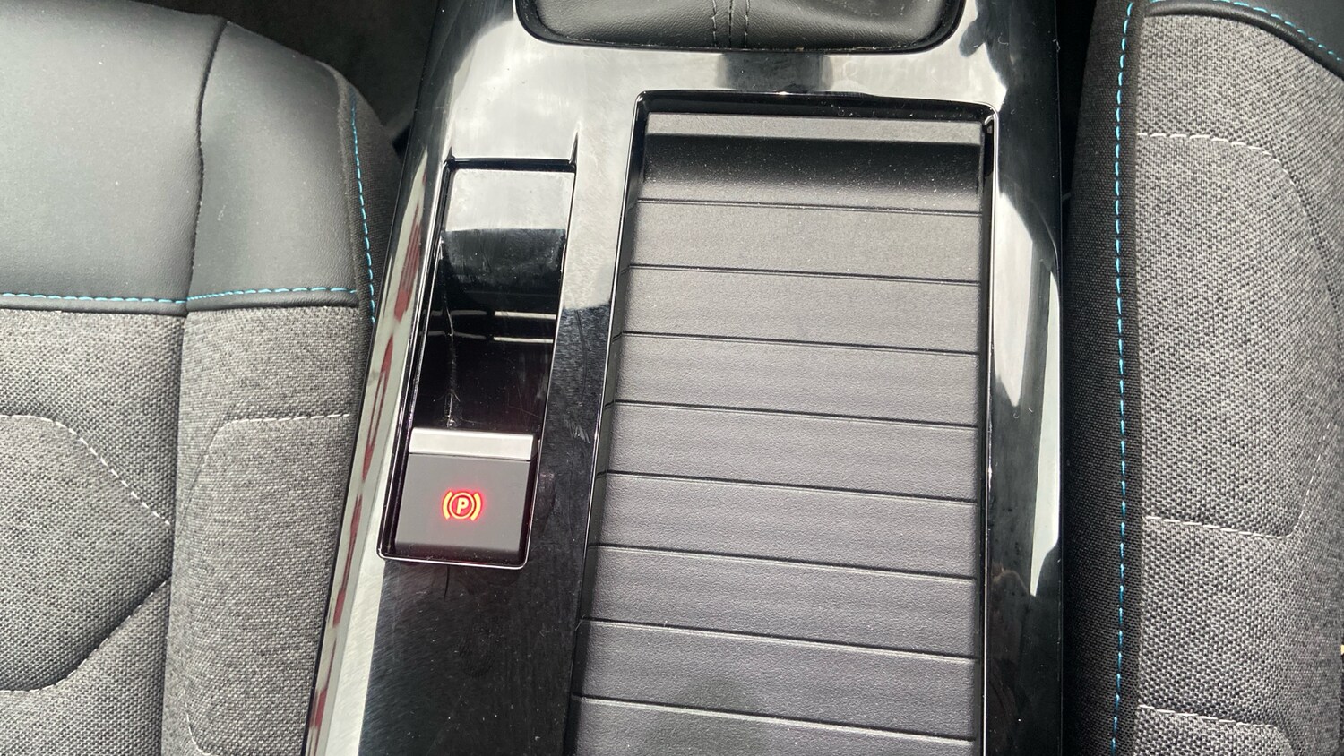 Used Citroen C4 2023 for sale - 76285229: Photo 21