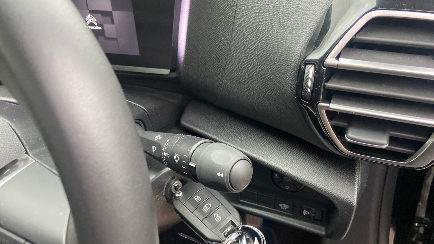 Used Citroen C4 2023 for sale - 76285229: Photo 28