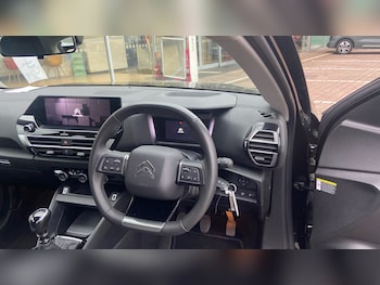 Used Citroen C4 2023 for sale - 76285229: Photo 4