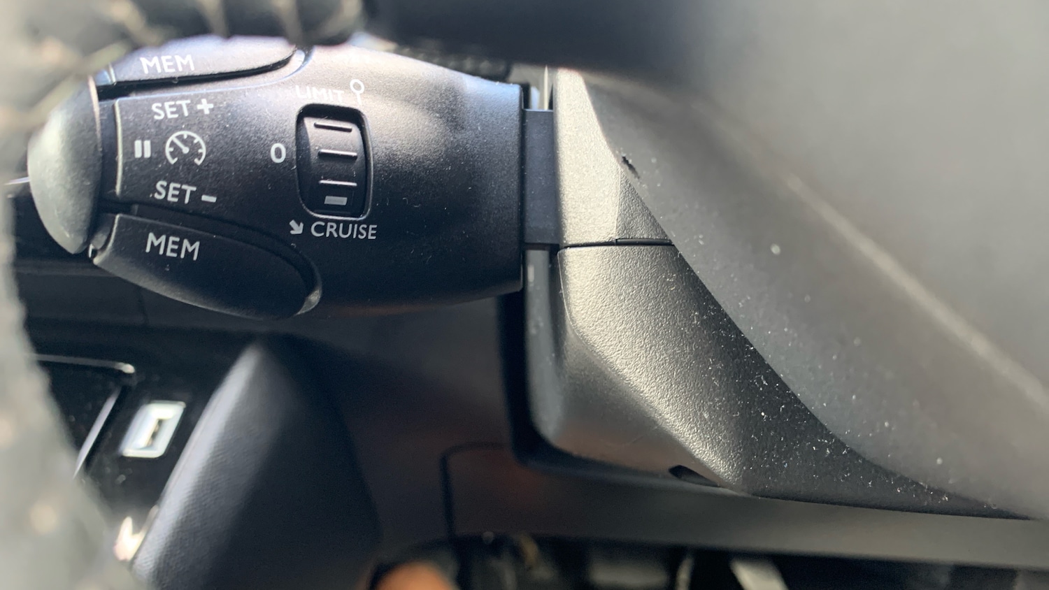 Used Peugeot 2008 2022 for sale - 76372204: Photo 45