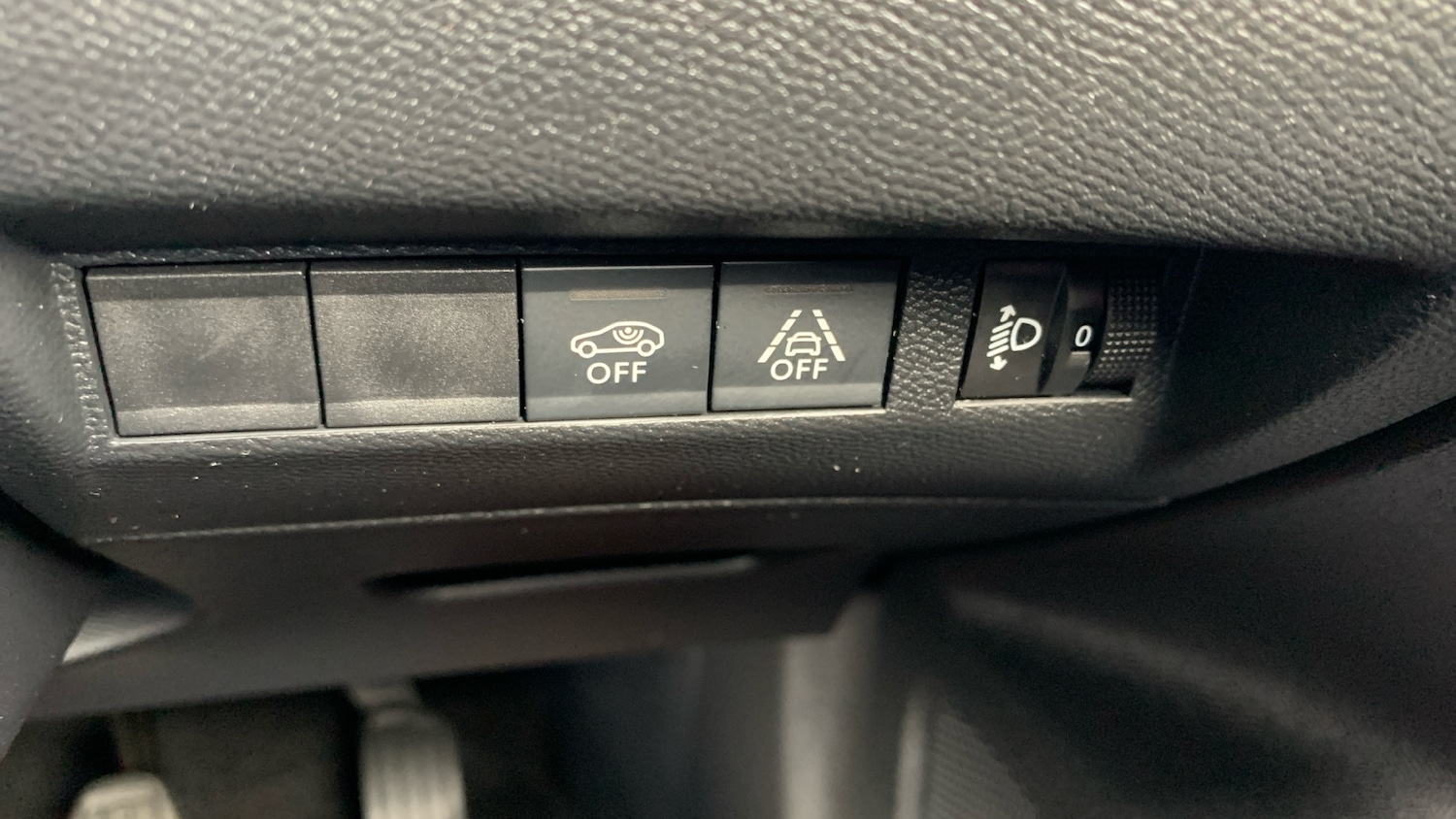 Used Peugeot 2008 2022 for sale - 76372204: Photo 46