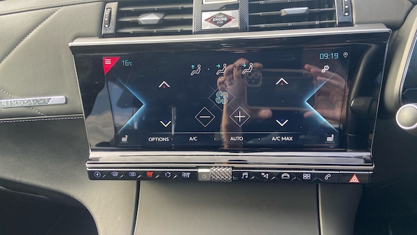 Used DS Automobiles DS 7 Crossback 2022 for sale - 76190393: Photo 10