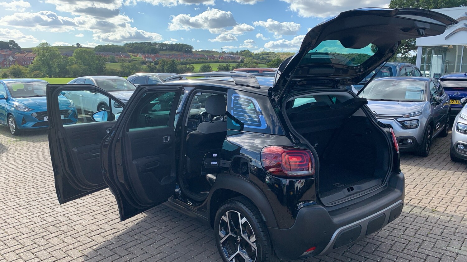 Used Citroen C3 Aircross 2024 for sale - 76033018: Photo 30