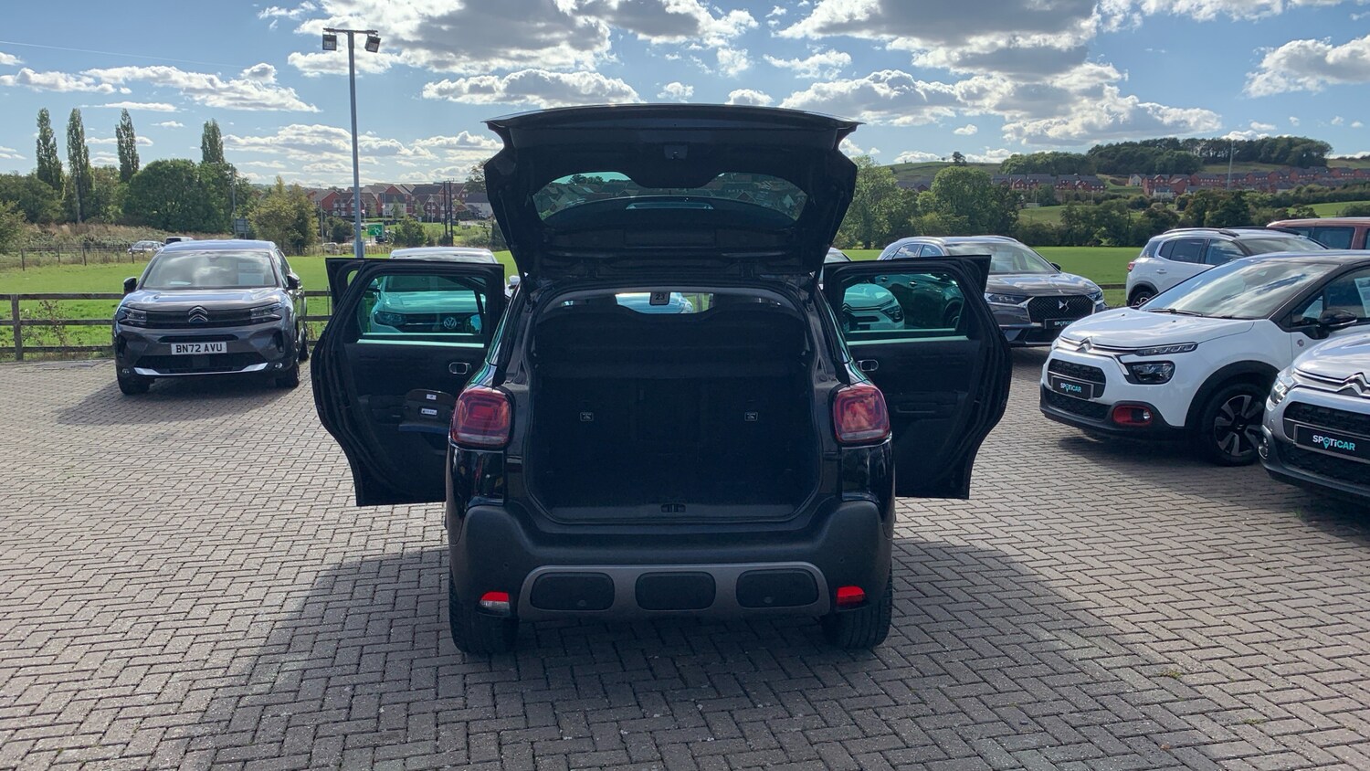 Used Citroen C3 Aircross 2024 for sale - 76033018: Photo 31