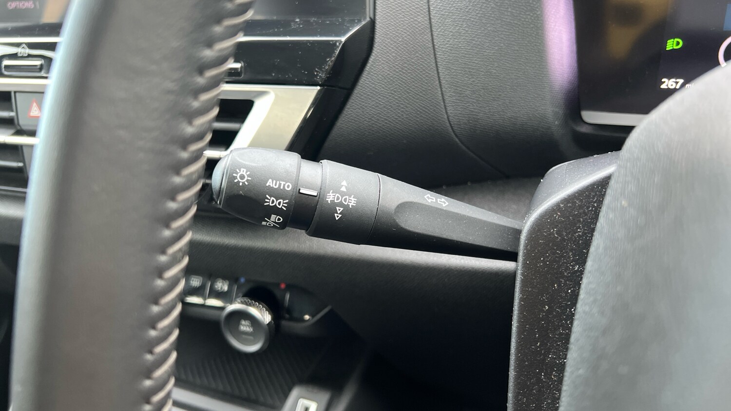 Used Citroen C4 2022 for sale - 76307990: Photo 27